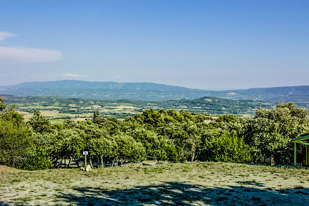 emplacement avec vue sur le luberon